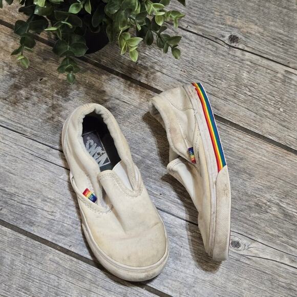 Vans Off the Wall Rainbow Pride Slip-On Loafers, Child's 10 - Picture 1 of 6
